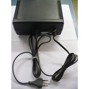 Hoegen PB50S-6/8 (6V/8A) nabíječka olověných aku - obrázek_1